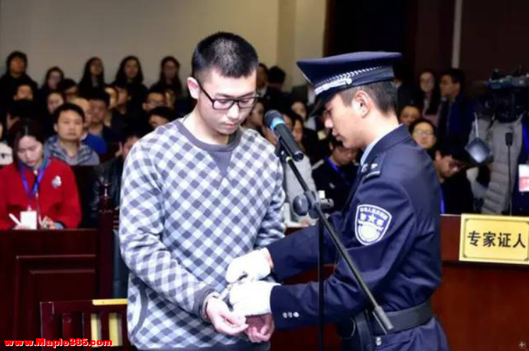 中国女留学生遭男友谋杀，藏尸行李箱，时隔多年监控画面终于曝光……-12.jpg