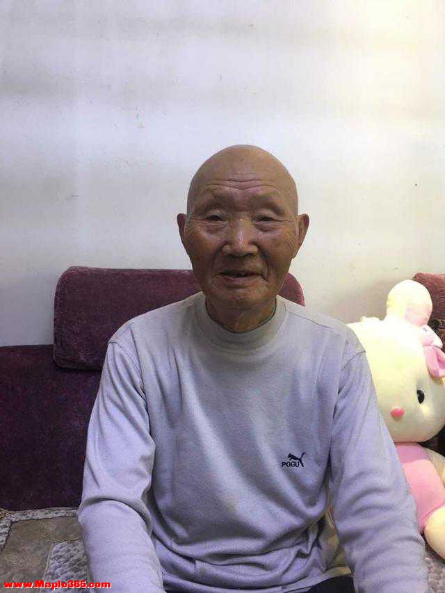 看到抗日娃娃兵照片，贵州83岁老人流泪：这是70年前的我啊-1.jpg