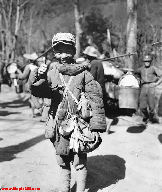 看到抗日娃娃兵照片，贵州83岁老人流泪：这是70年前的我啊-2.jpg