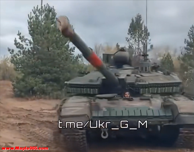 护甲点满，稳步推进！坚盔重甲的俄军坦克群，势不可挡的突破尖兵-17.jpg
