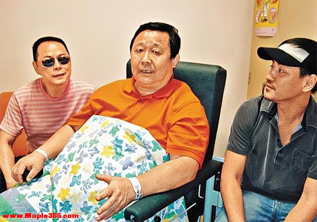76岁TVB前男星跌倒送医，4子女拒接电话，好友无奈报警，事出有因-29.jpg