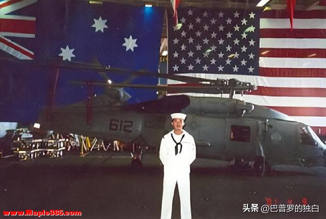 首个在美国航母服兵役的华人：他是北京人，名字被印在美国飞机上-8.jpg