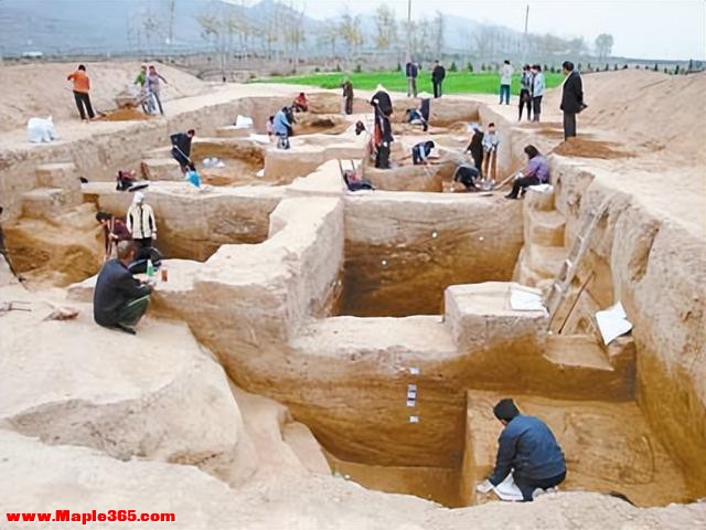 2005年，西安出土李建成墓志，55字揭开李世民对兄弟的真实态度-4.jpg