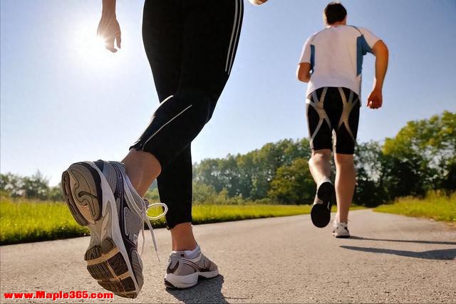 48岁男子每天空腹慢跑一小时，坚持1年后，身体3个指标让人羡慕！-1.jpg