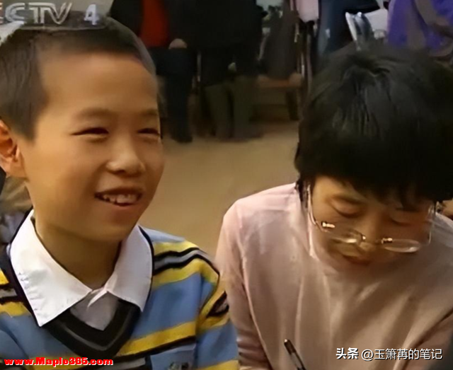 上海10岁男孩坐诊看病，十秒就能判断病症，老中医：他是华佗转世-30.jpg