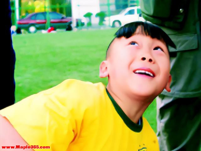 足球神童周了了：6岁被米卢教练看好，誉为未来之星，现成普通人-8.jpg