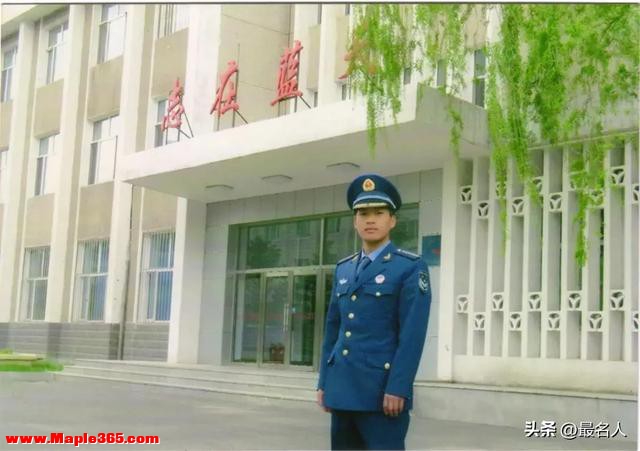 37岁的李广苏成为神舟十八号航天员，家庭背景曝光：母亲在家务农-42.jpg