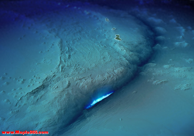11000多米深的马里亚纳海沟深处，科学家最担心的东西，出现了-1.jpg