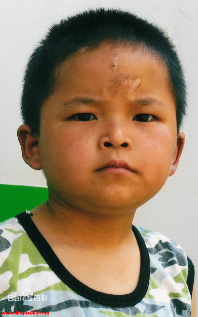 汶川地震9岁小英雄，被姚明抱上奥运，发誓考清华，如今过的怎样-7.jpg