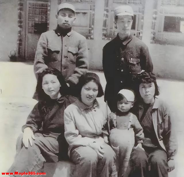 1944年，开国将军李天佑见女友家长，不料岳父是熟人：原来是你呀-12.jpg