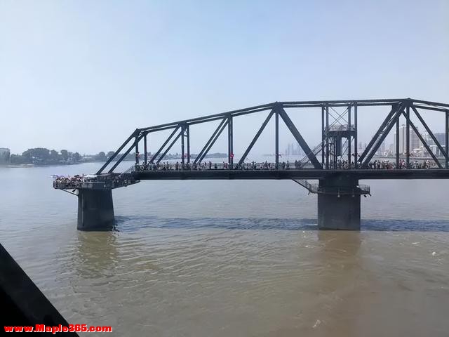 中国出资22亿独资建中朝鸭绿江大桥，然而9年未通车，问题出在哪-64.jpg