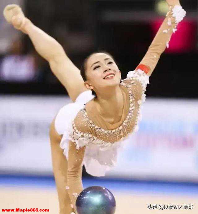 中国最美体操运动员张豆豆：21岁为何要退役？她的选择让人感动-6.jpg