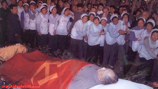 1976年毛主席逝世，身处异乡的张国焘，面对记者淡淡说出十个字-7.jpg