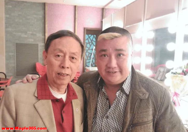 51岁演员猝死，86岁相声大师黄俊英悼念，称曾批评徒弟整天直播-4.jpg